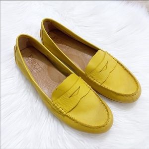 Born Malena leather driving penny loafer